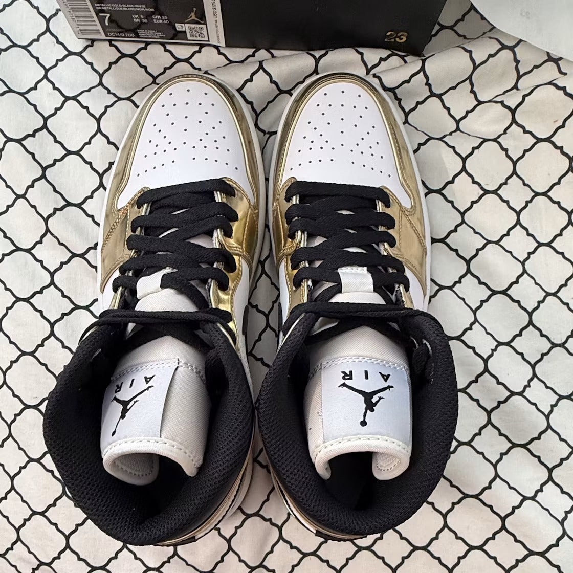 Air Jordan 1 Mid Metallic Gold Black White - US M 7 - New - Other - detail 3