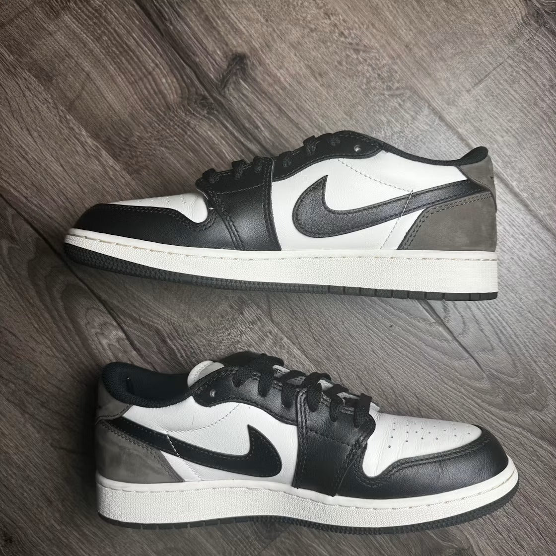 Used - Air Jordan 1 Retro Low OG Mocha (GS) - US 7Y - detail 2
