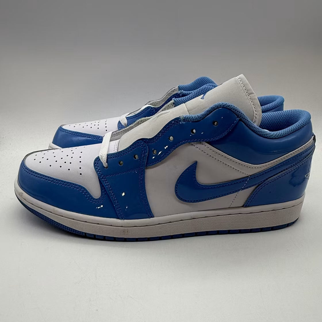 Used - Air Jordan 1 Low SE White Legend Blue - US M 11 - detail 2