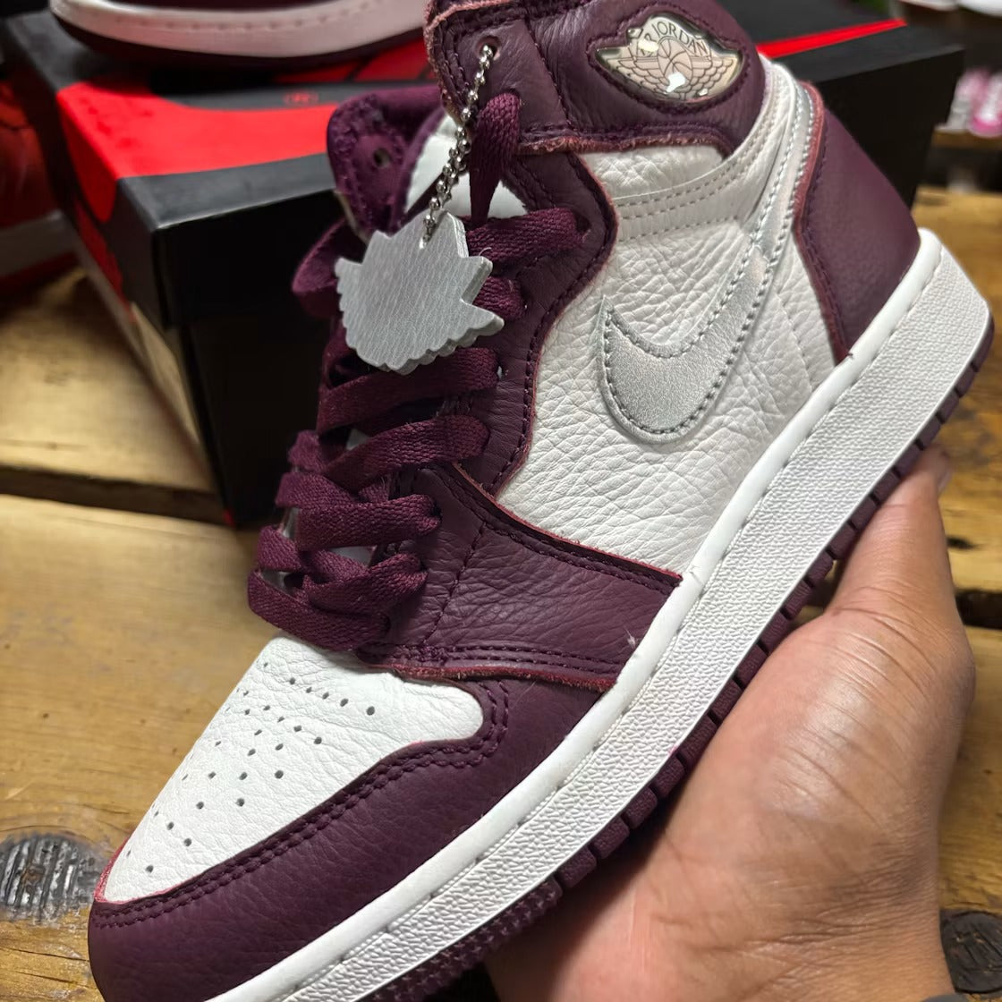 Used - Air Jordan 1 Retro High OG Bordeaux (GS) - US 6Y - detail 3