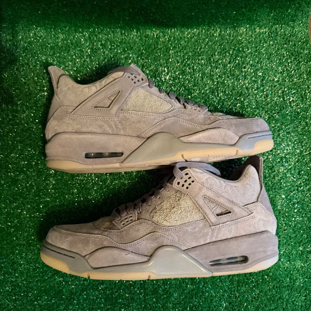 Used - Air Jordan 4 Retro Kaws - US M 13 - detail 1