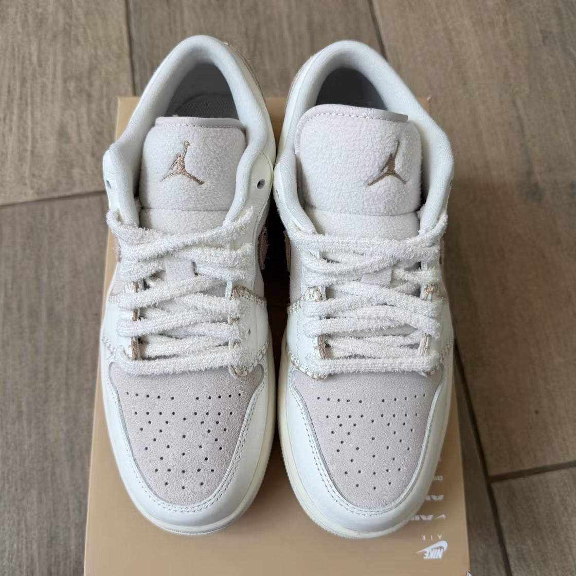 Air Jordan 1 Low SE Cozy Girl (Women's) - US W 9 - New - Other - detail 3