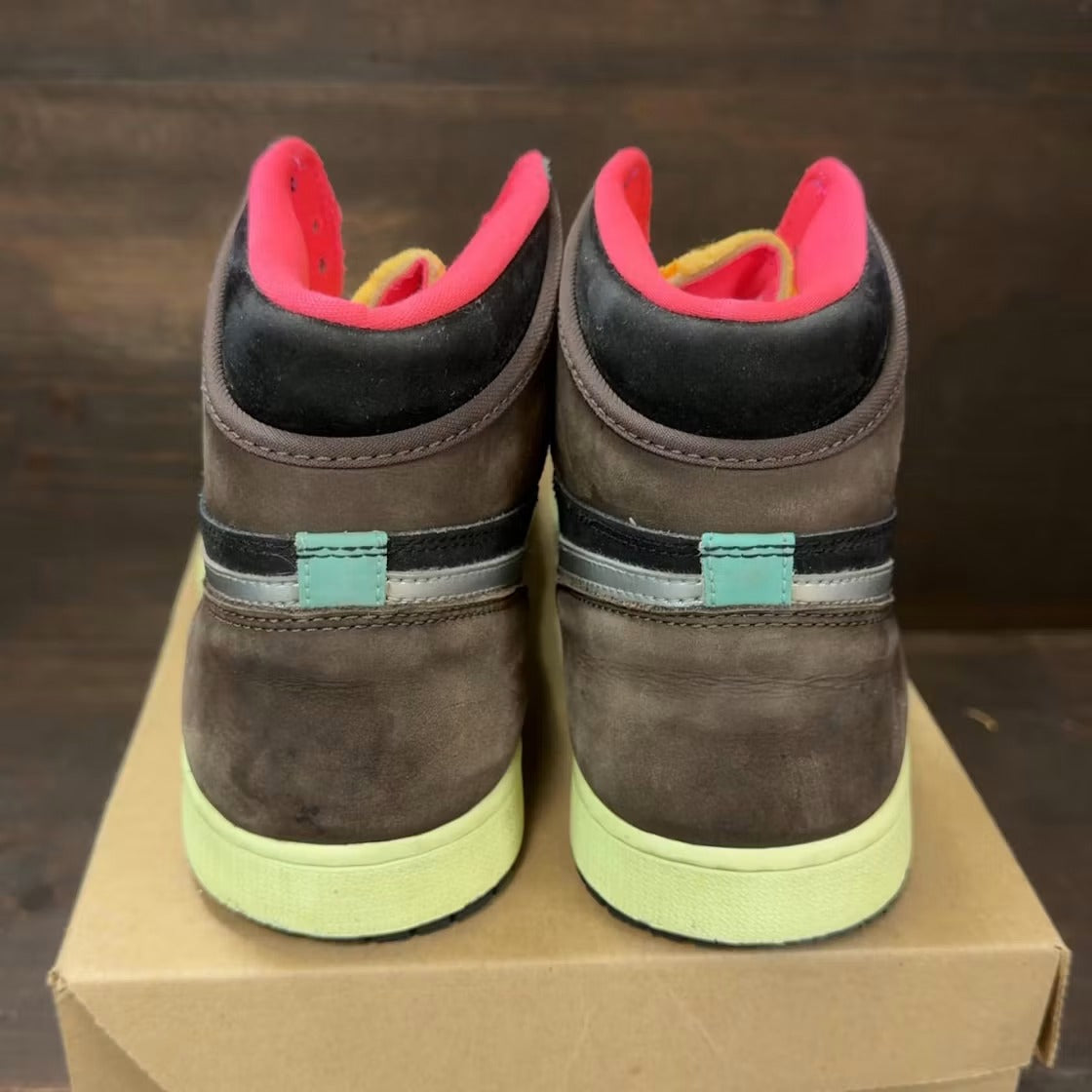 Used - Air Jordan 1 Retro High Tokyo Bio Hack - US M 11 - detail 3