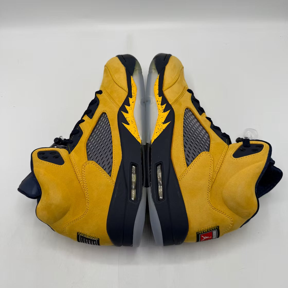 Air Jordan 5 Retro Michigan (2019) - US M 10.5 - New - Other - detail 2