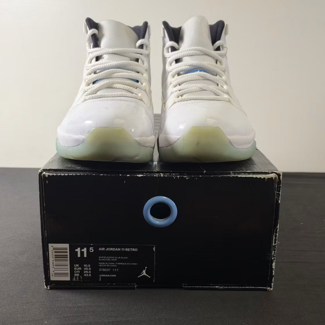 Used - Air Jordan 11 Retro Legend Blue (2014) - US M 11.5 - detail 2