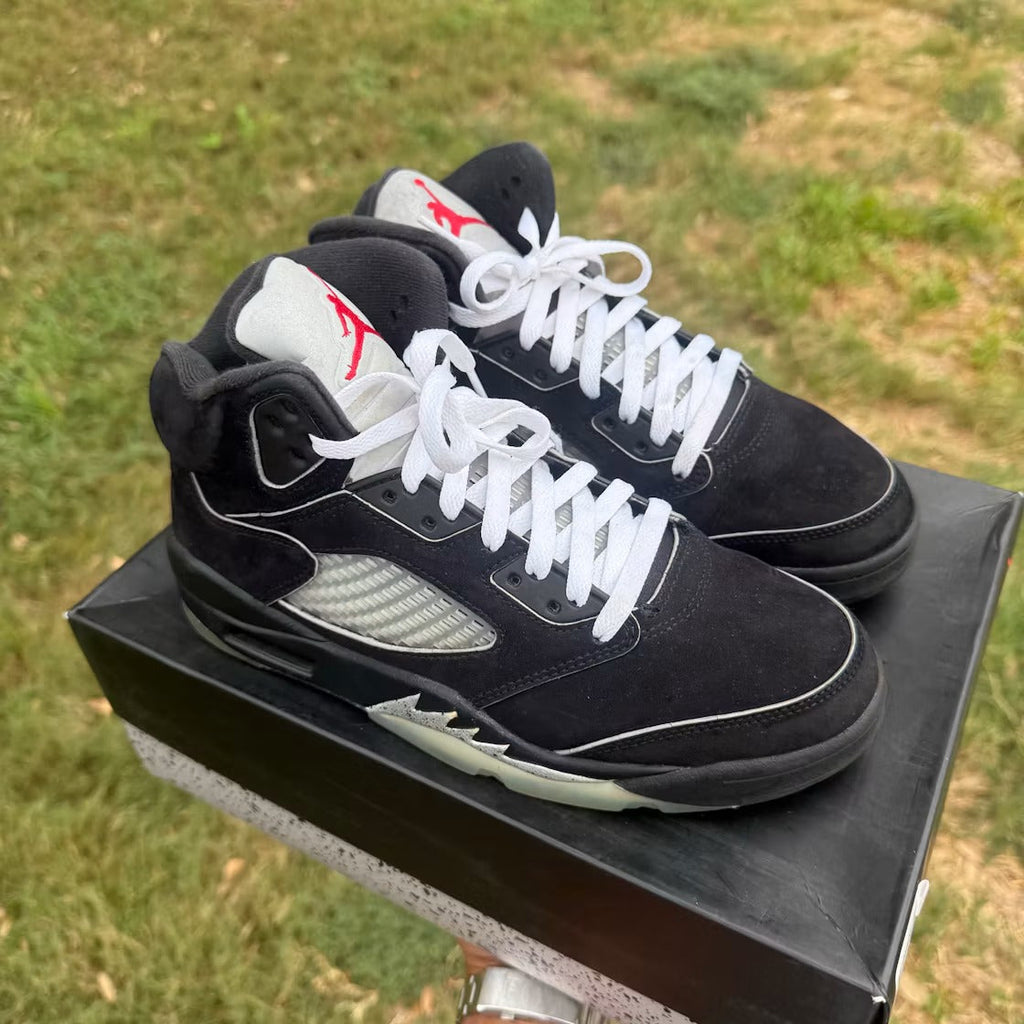 Used - Air Jordan 5 Retro OG Black Metallic Reimagined - US M 7.5 - detail 2
