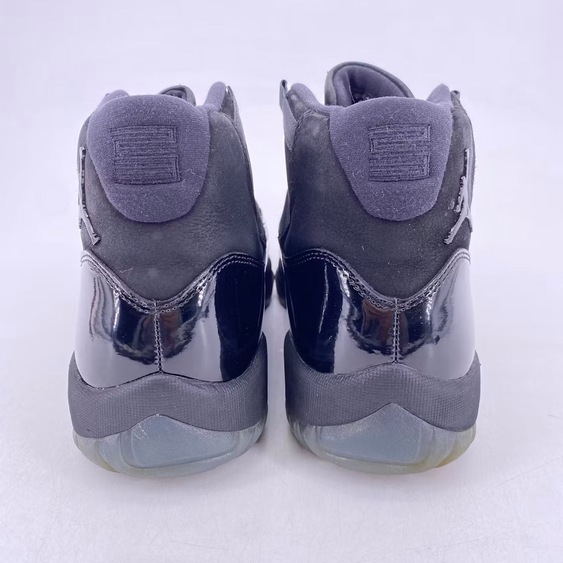 Used - Air Jordan 11 Retro Cap and Gown - US M 10.5 - detail 2