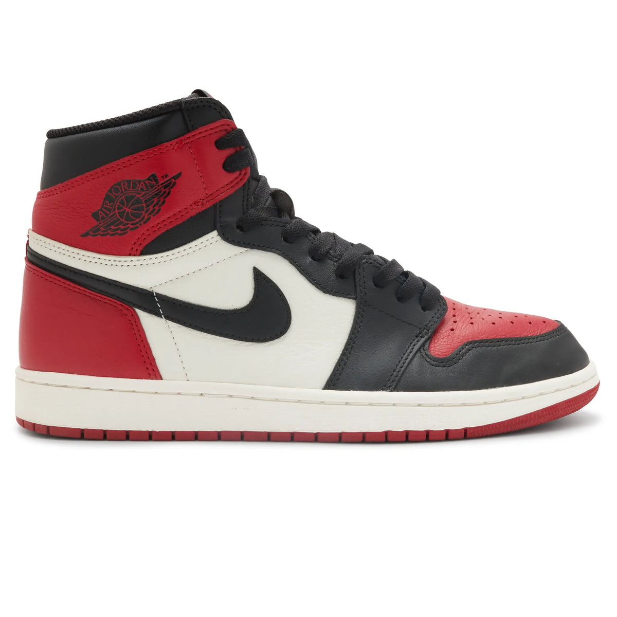 Preloved - Air Jordan 1 Retro High OG Bred Toe Sneakers