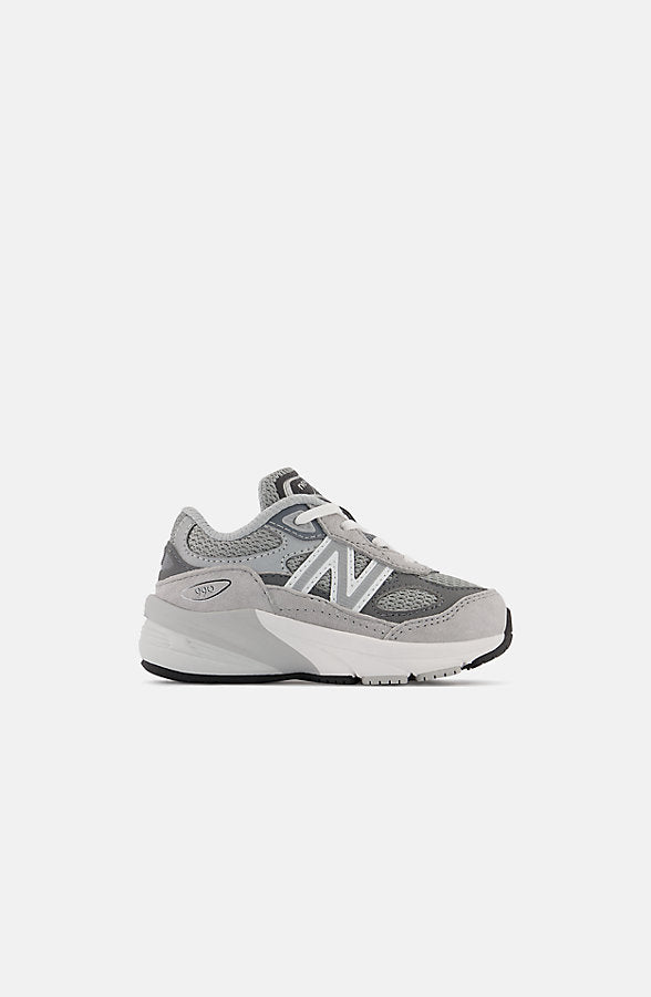 New Balance Kids' FuelCell 990v6 Lace Shoes - Grey/Silver