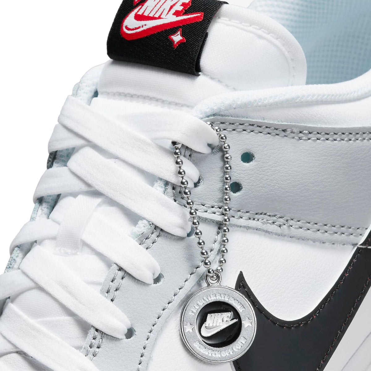 Nike Dunk Low SE Jackpot Sneakers - Grey
