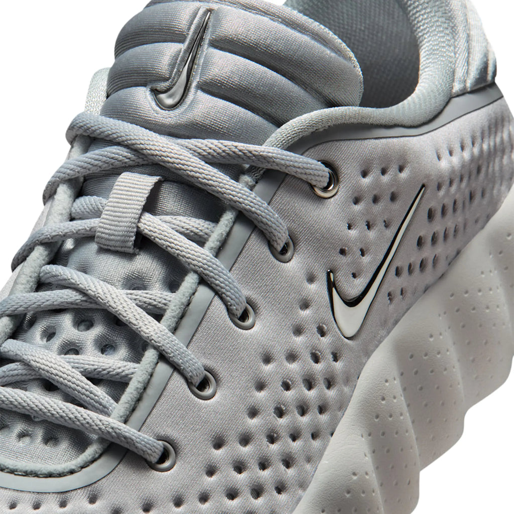 Nike Mind 002 Pregame Light Smoke Grey - Women's Sneakers