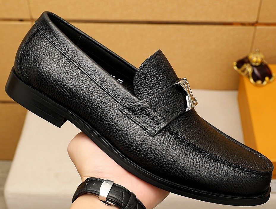 Louis Vuitton Black Pebbled Leather Loafers — model