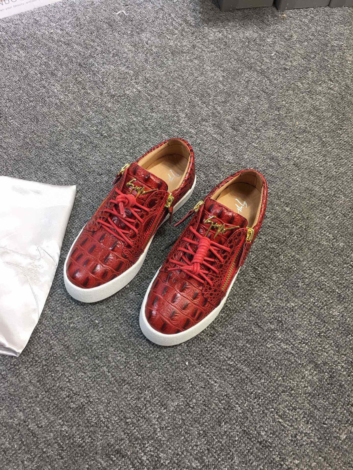 Giuseppe Zanotti Red Croc-Embossed Low-Top Sneakers — hero