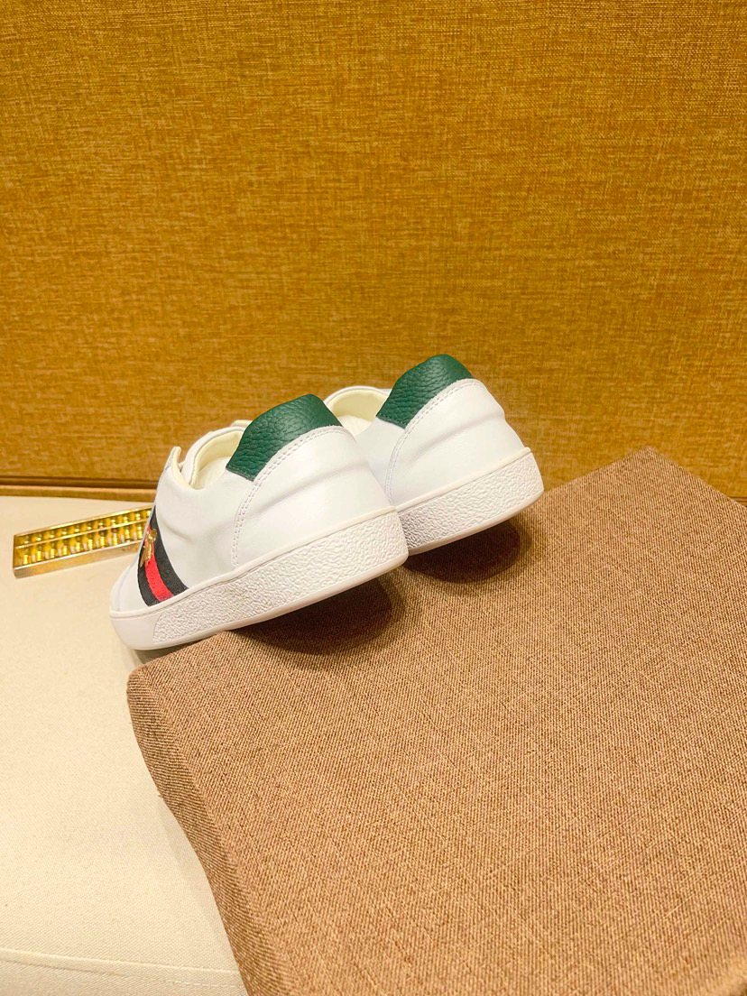 White Stripe Low-Top Sneakers — back
