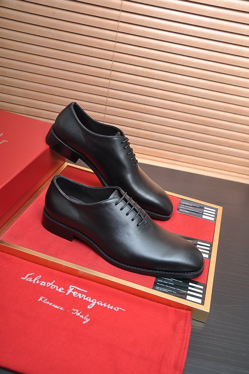 Salvatore Ferragamo Black Lace-Up Dress Shoes — front