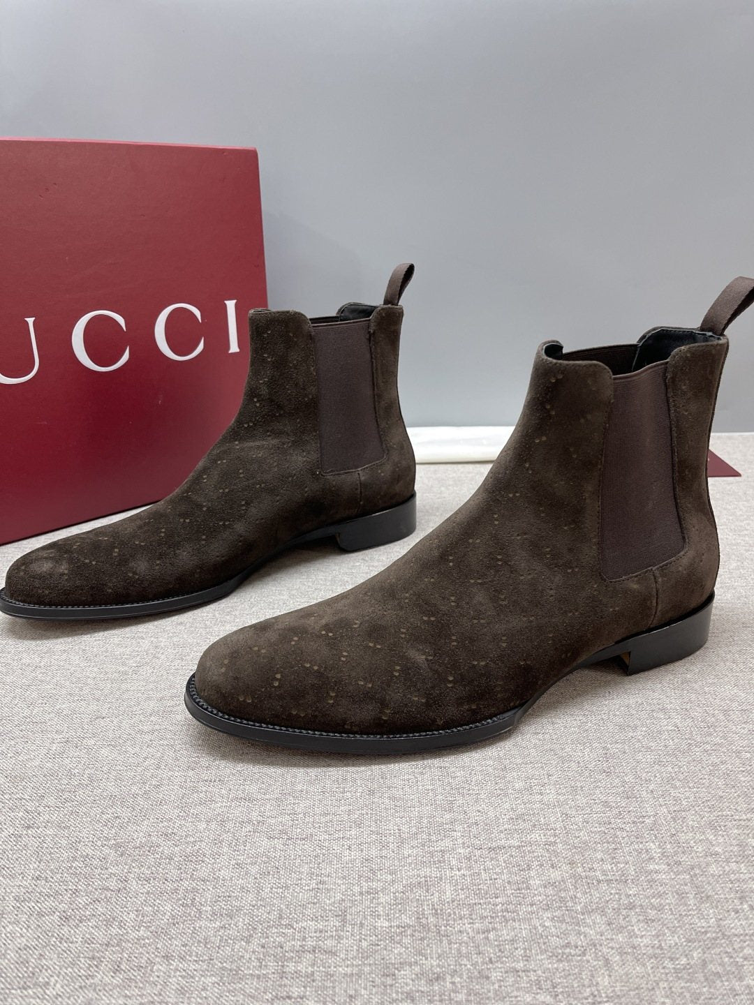 Gucci Dark Brown Textured Chelsea Boots — side