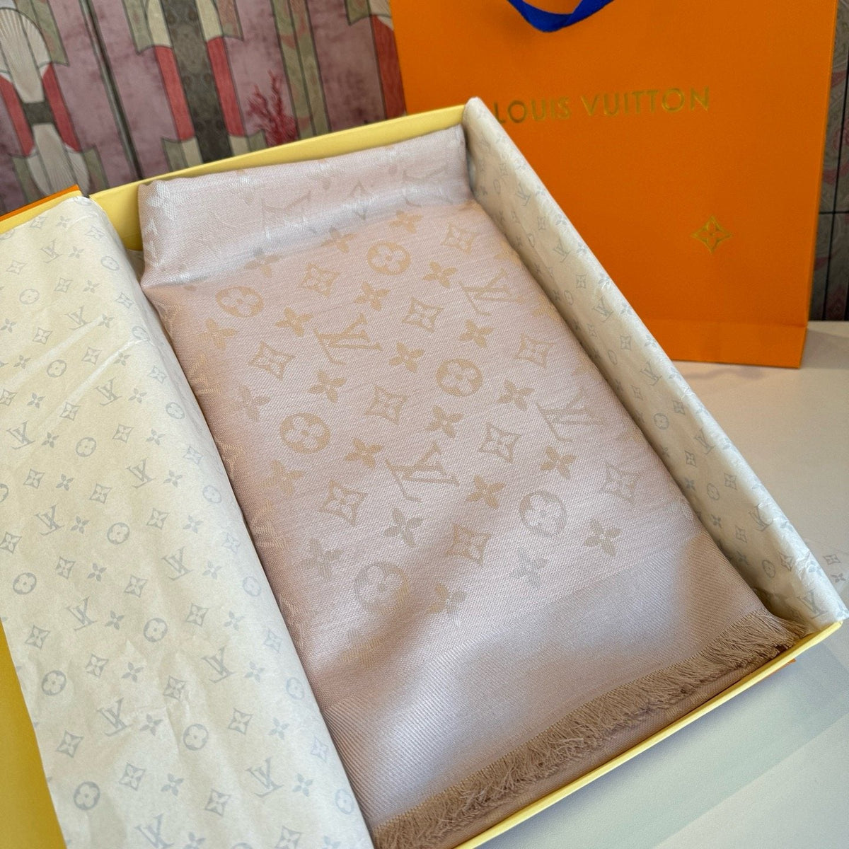 Louis Vuitton Patterned Woven Scarf — front