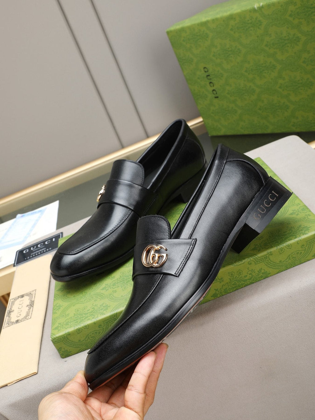 Gucci Black Logo-Hardware Loafers — front