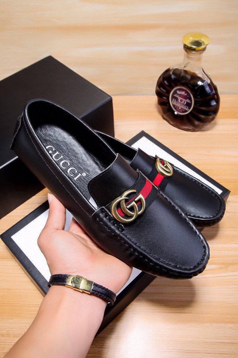 Gucci Black Red-Green Stripe Loafers — model