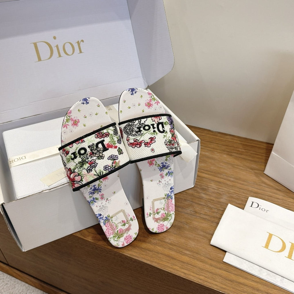 Dior Floral Embroidered Slide Sandals — side