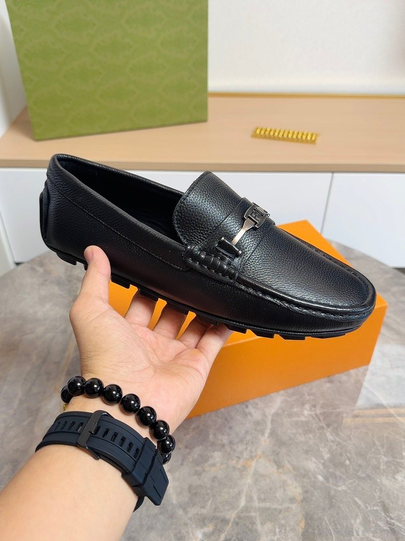 Fendi Black Metal-Hardware Loafers — side