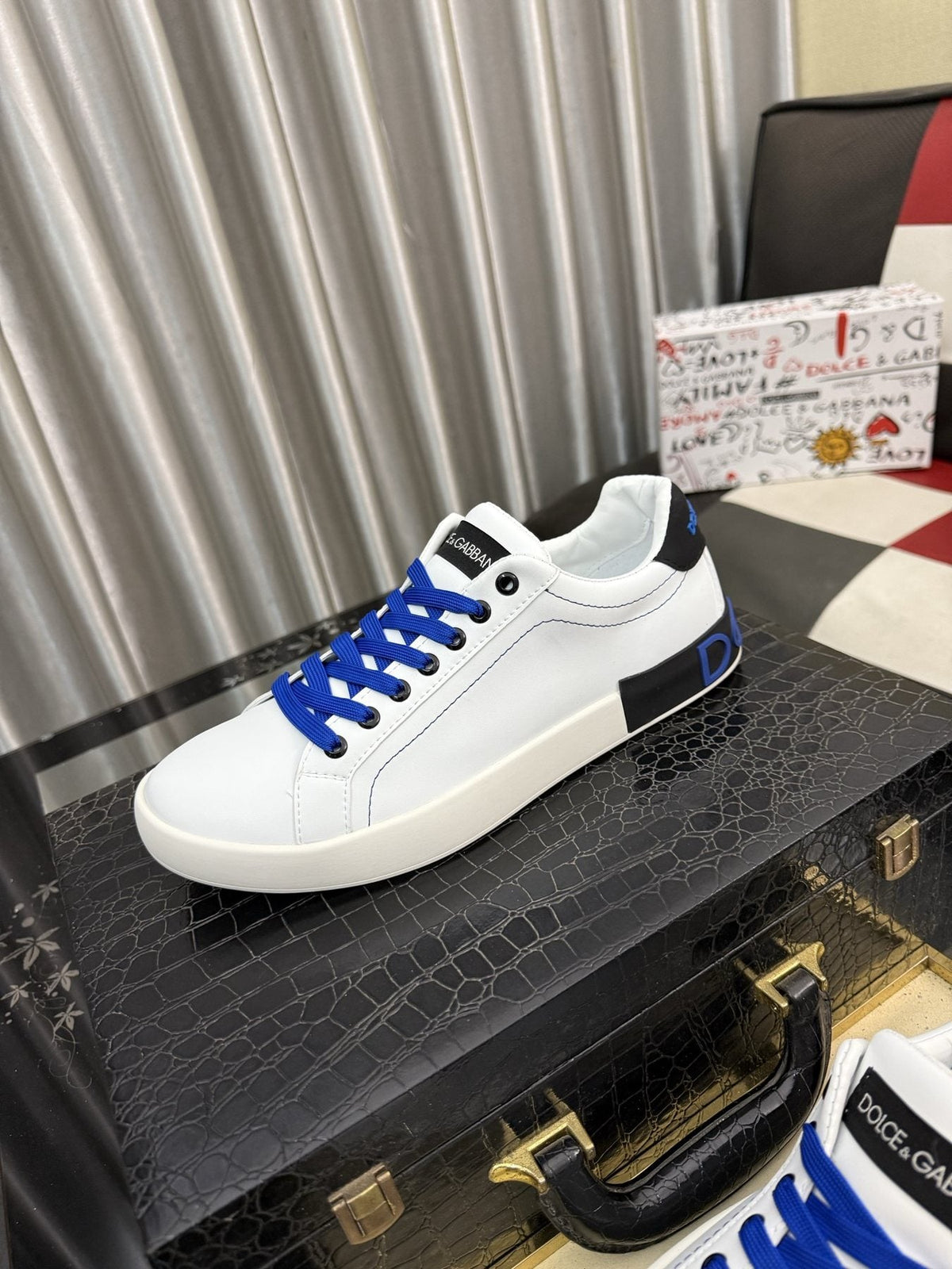 Dolce & Gabbana White Low-Top Sneakers with Blue Laces — front