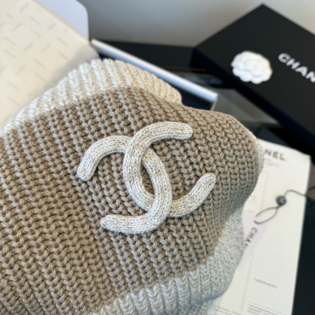 Chanel Rib-Knit Logo Scarf — detail