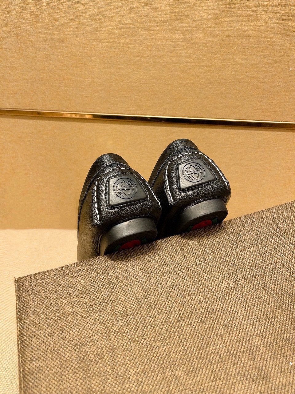 Gucci Black Loafers with Red and Green Strap — back