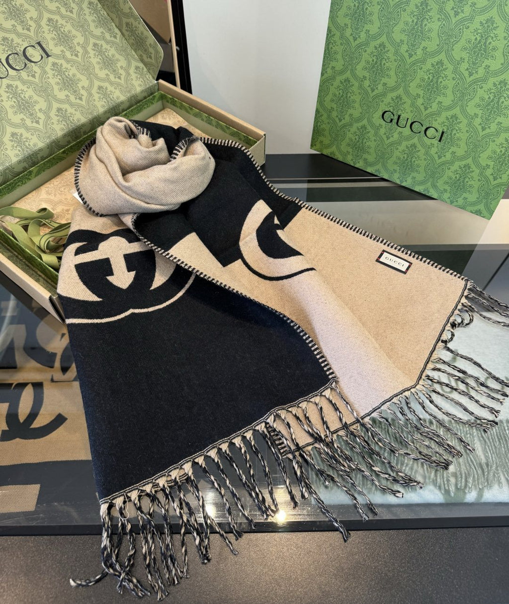 Gucci Black & Beige Fringed Scarf — front