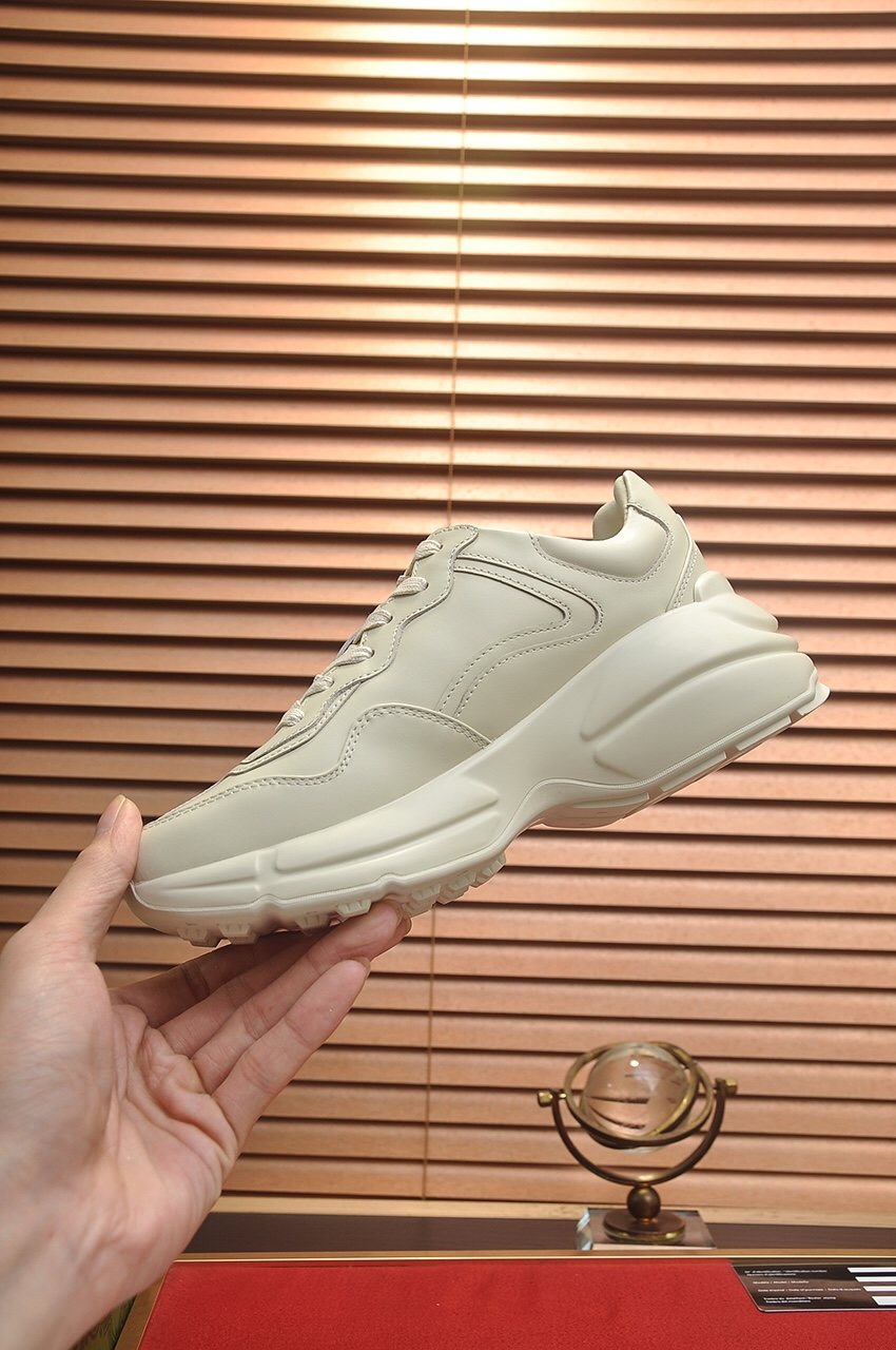 Gucci Cream Graphic Sneakers — back