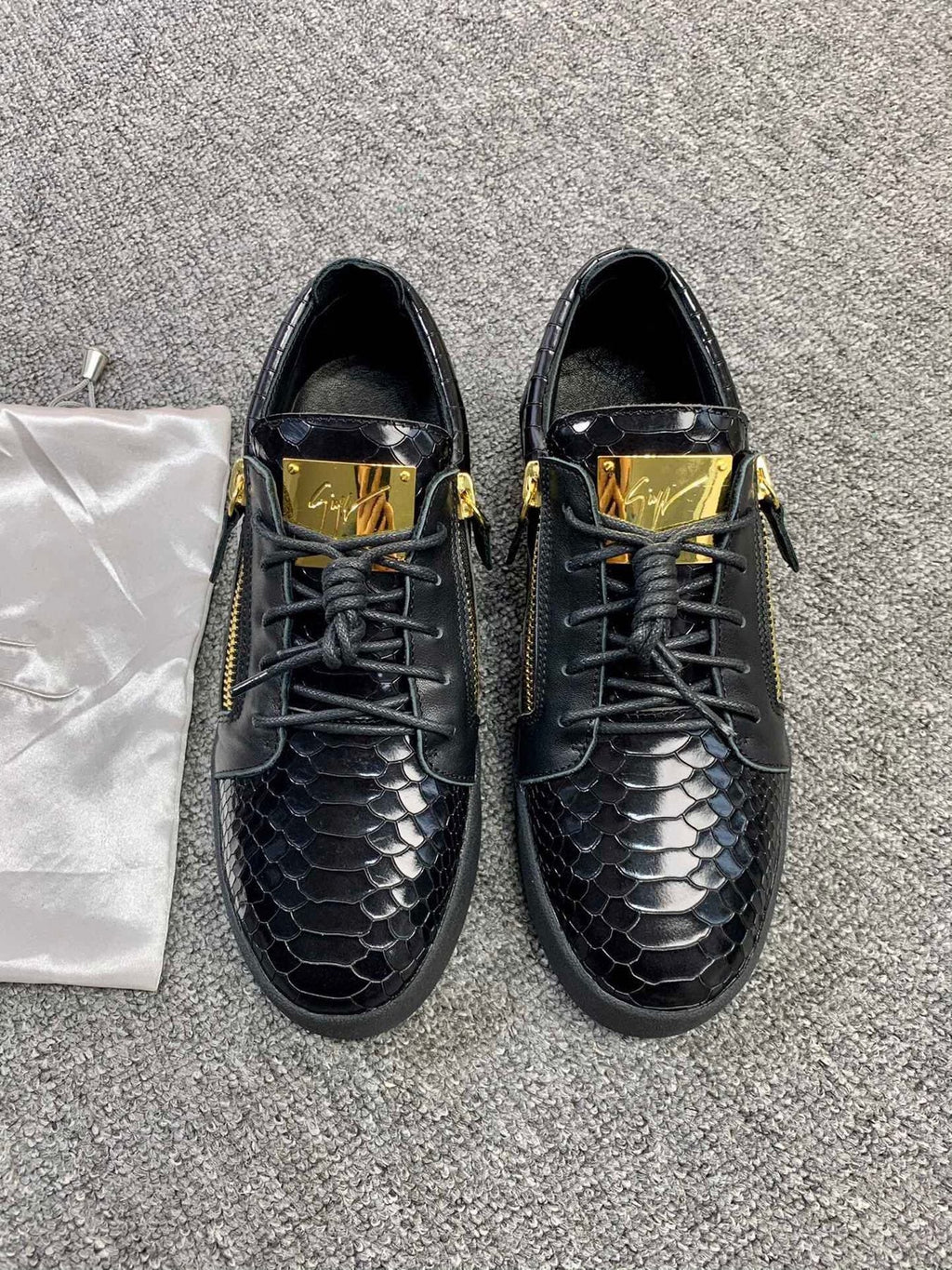 Giuseppe Zanotti Black Gold-Zip Low-Top Sneakers — front