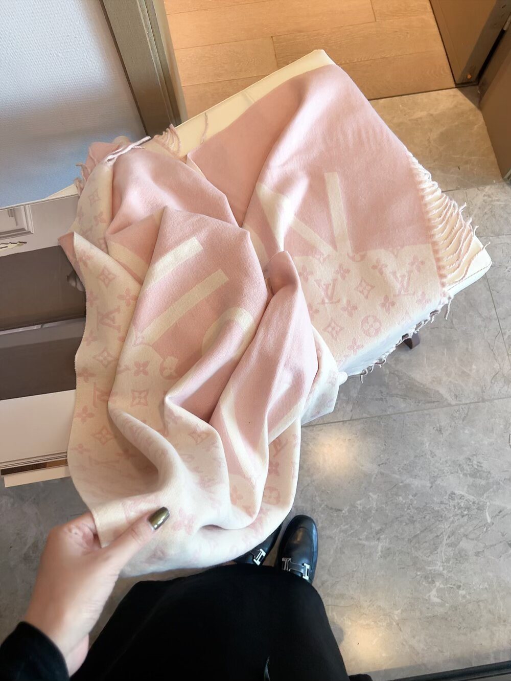 Louis Vuitton Infinity Dots Fringe Shawl — front