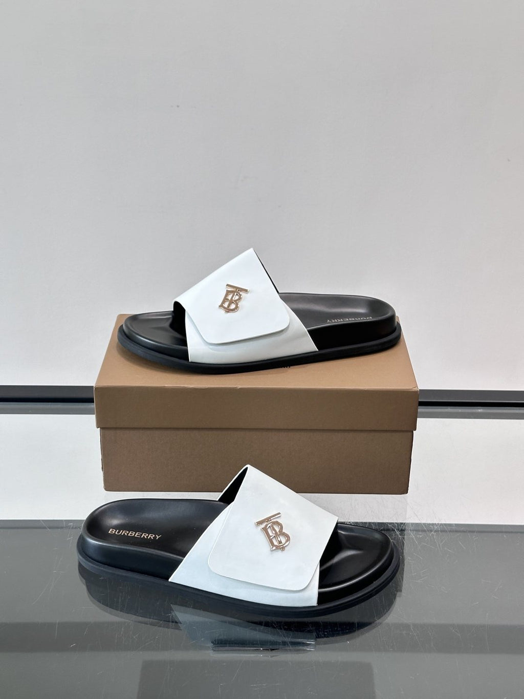 Burberry Men’s White Leather Logo Slide Sandals — side