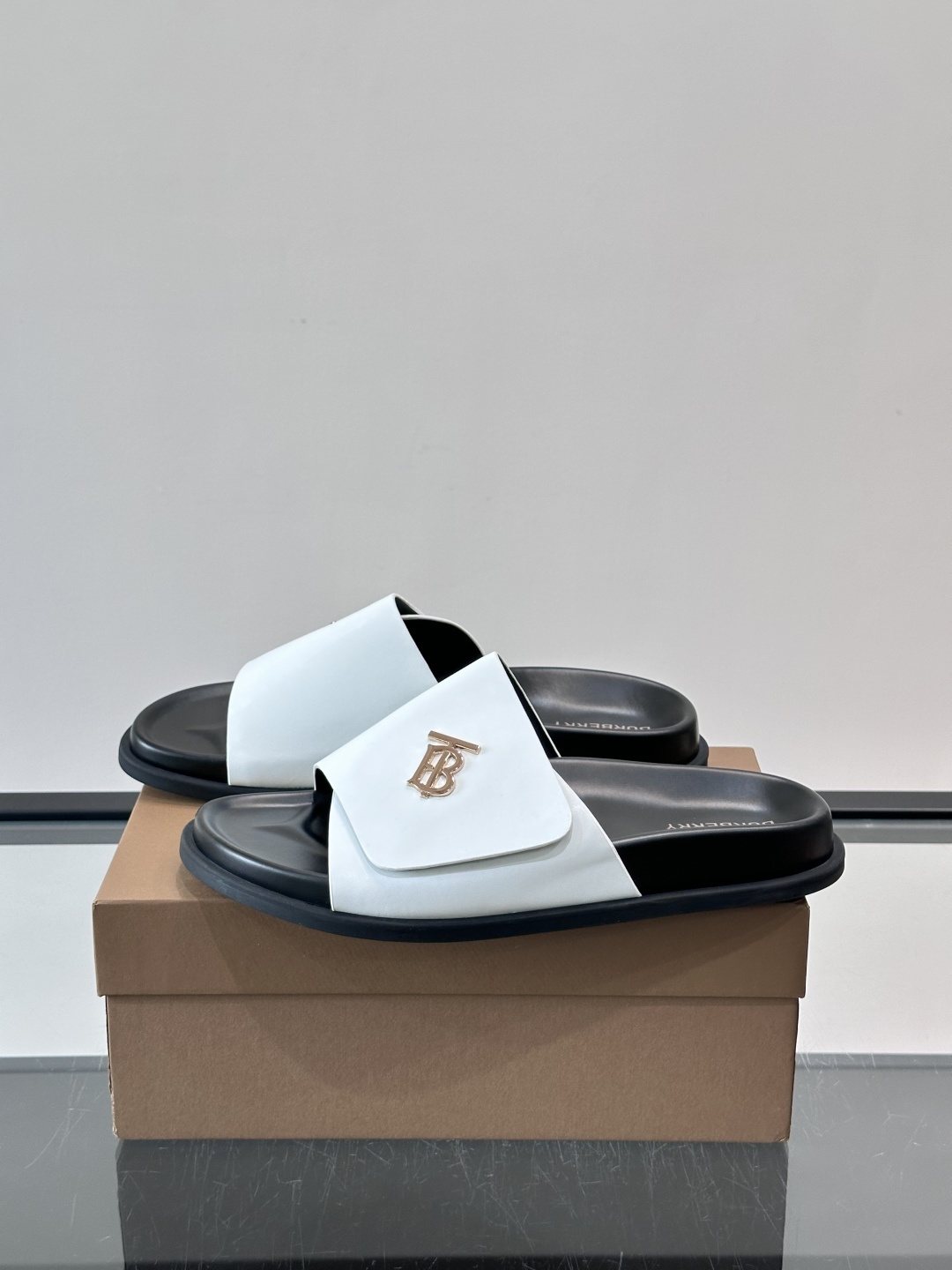 Burberry Men’s White Leather Logo Slide Sandals — side
