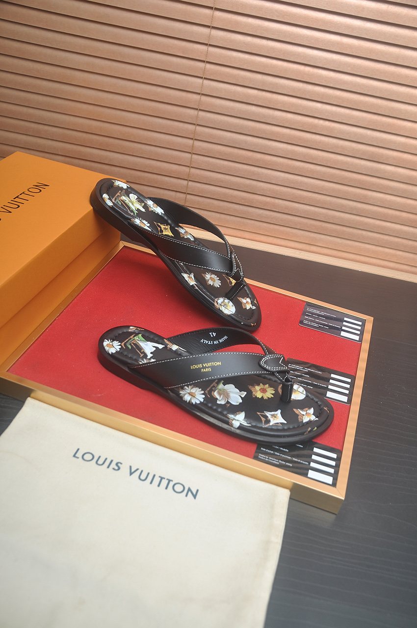 Louis Vuitton Black Floral Print Thong Sandals — side