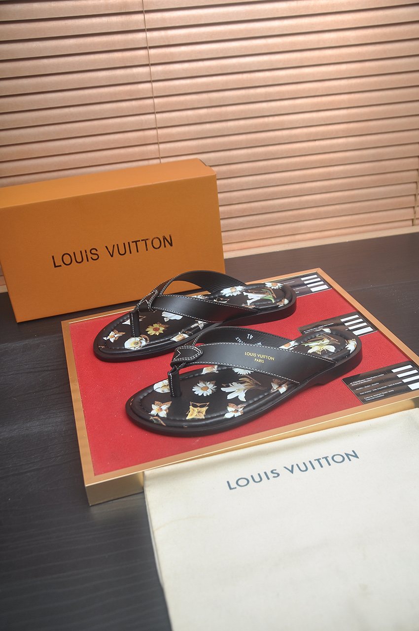 Louis Vuitton Black Floral Print Thong Sandals — front