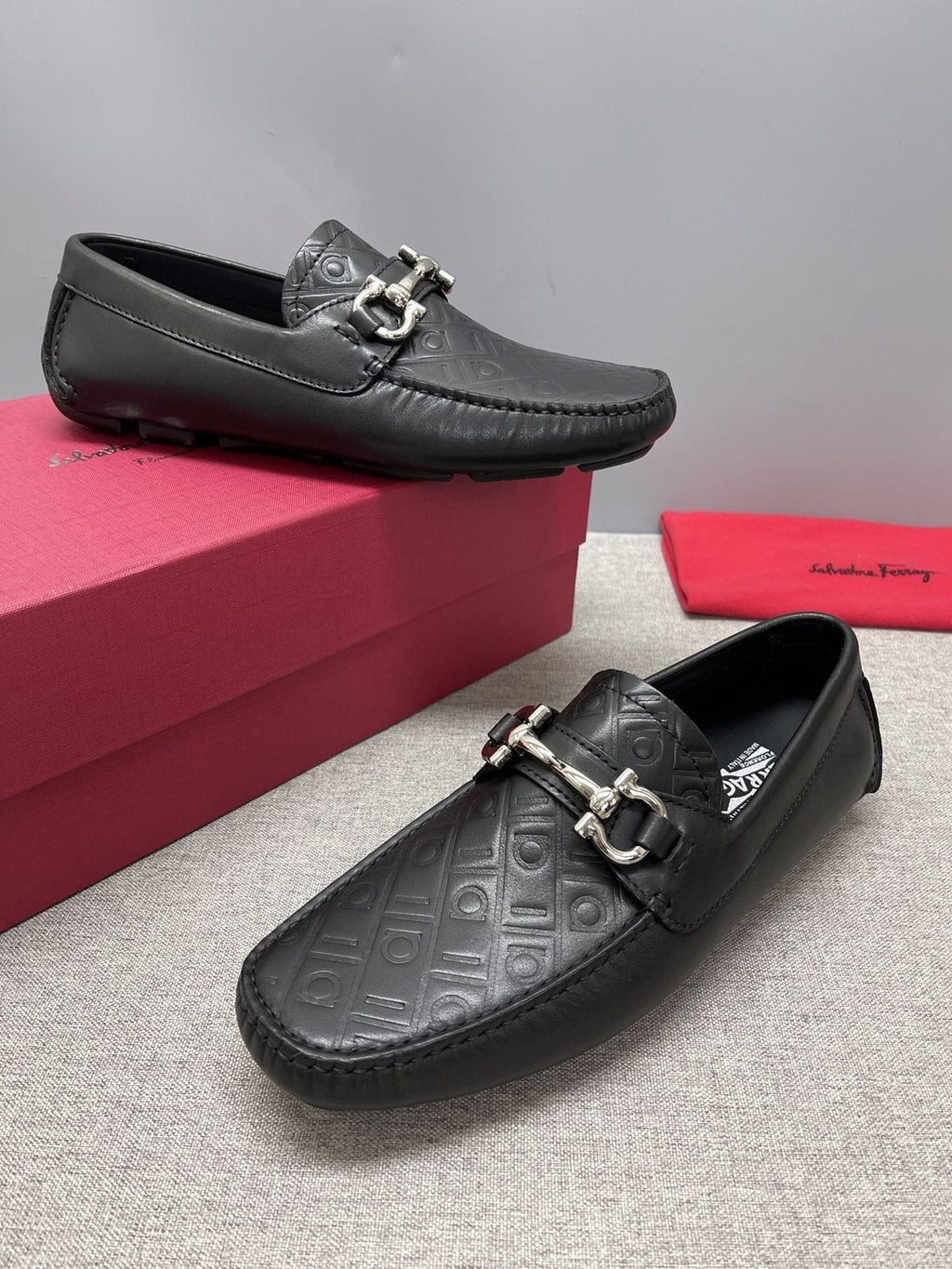 Ferragamo Black Bit Driving Loafers — side