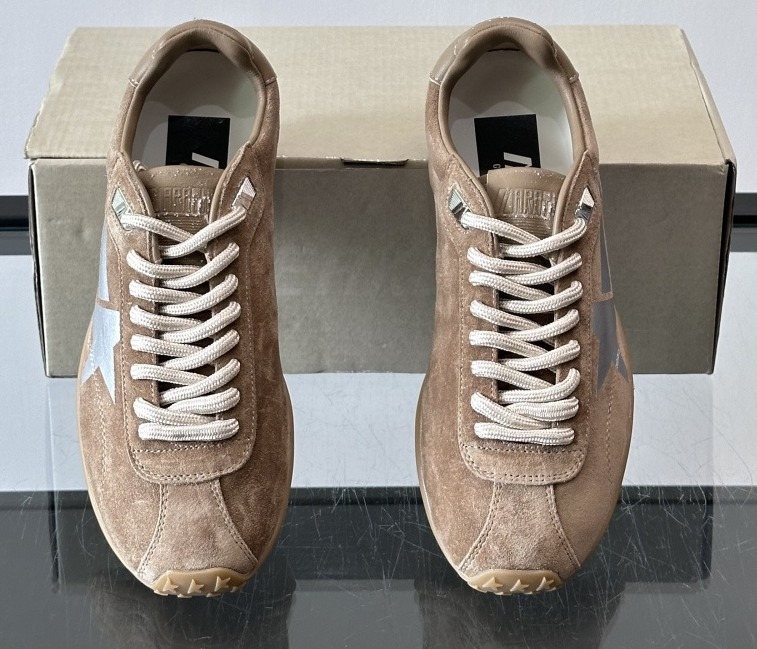 Golden Goose Brown Star Sneakers — front