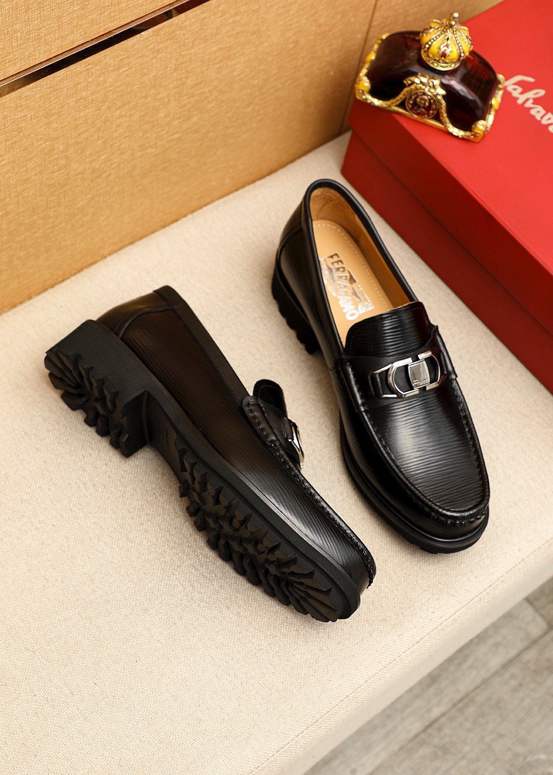Ferragamo Black Textured Buckle Loafers — front
