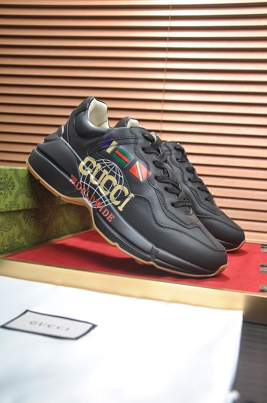 Gucci Black Multicolor Low-Top Sneakers — hero