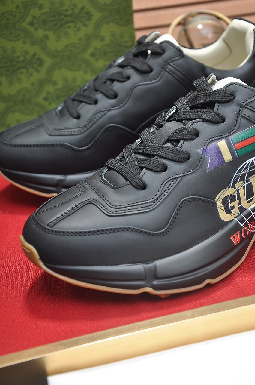 Gucci Black Multicolor Low-Top Sneakers — detail