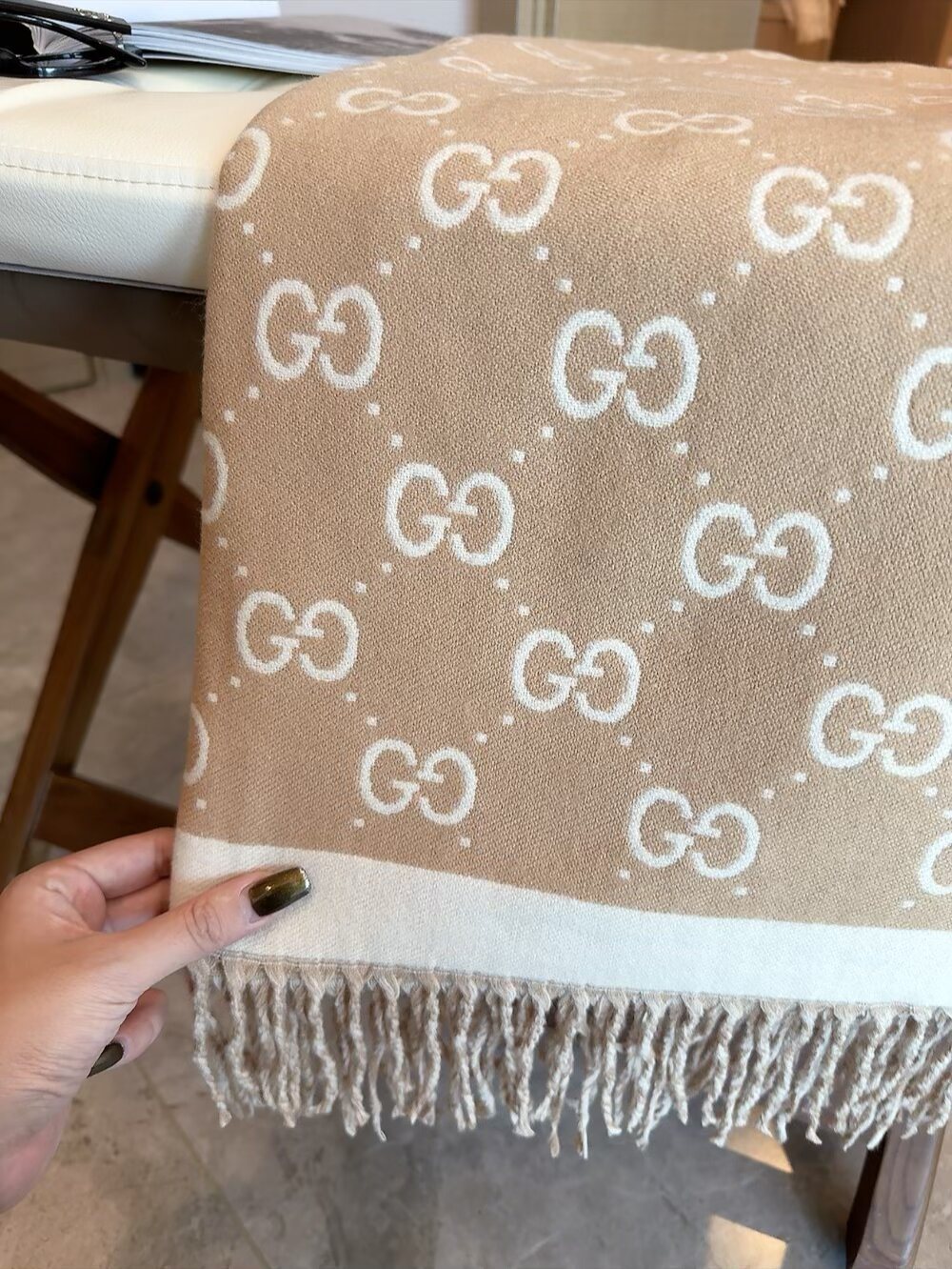 Gucci GG Fringe Scarf — detail