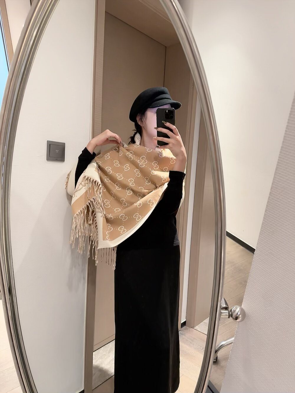 Gucci Black & Beige Fringed Shawl — model