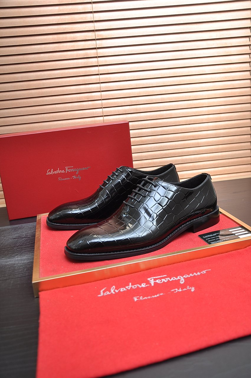 Ferragamo Black Embossed Lace-Up Dress Shoes — front
