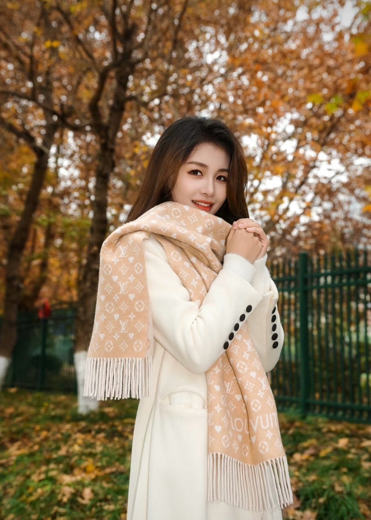 Louis Vuitton Beige & Ivory Monogram Fringed Scarf — model