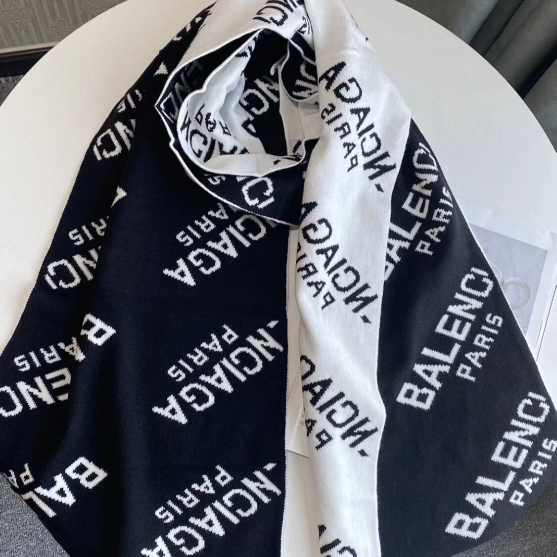Balenciaga Black & White Knitted Scarf — hero