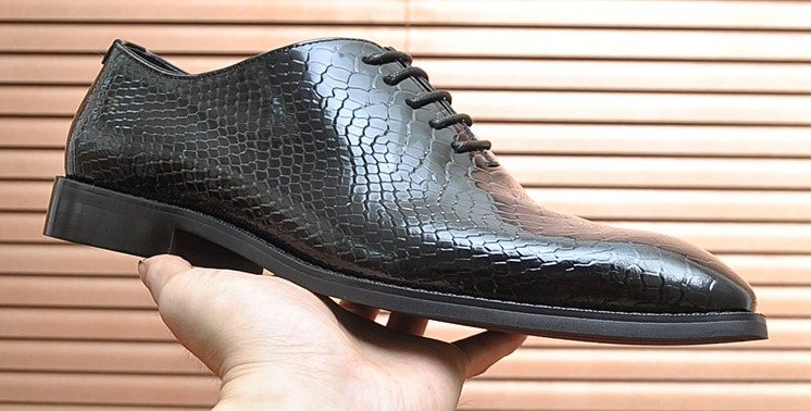 Ferragamo Black Textured Lace-Up Dress Shoes — hero