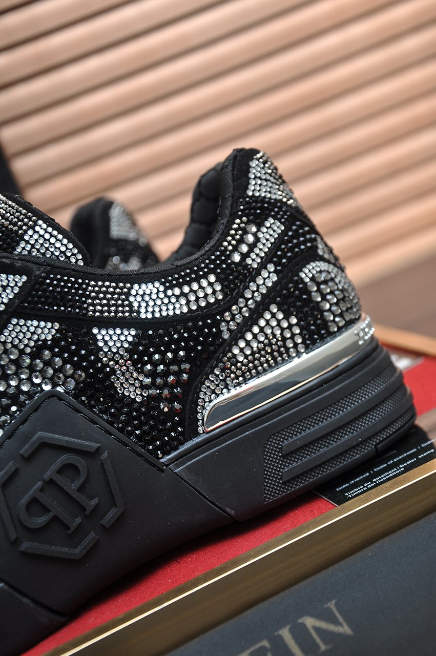 Philipp Plein Studded Black and Silver Sneakers — detail
