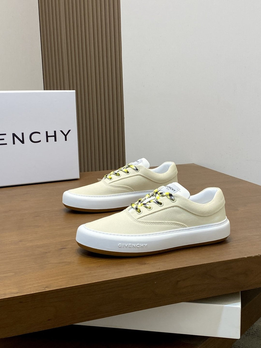 Givenchy Cream Low-Top Sneakers — front
