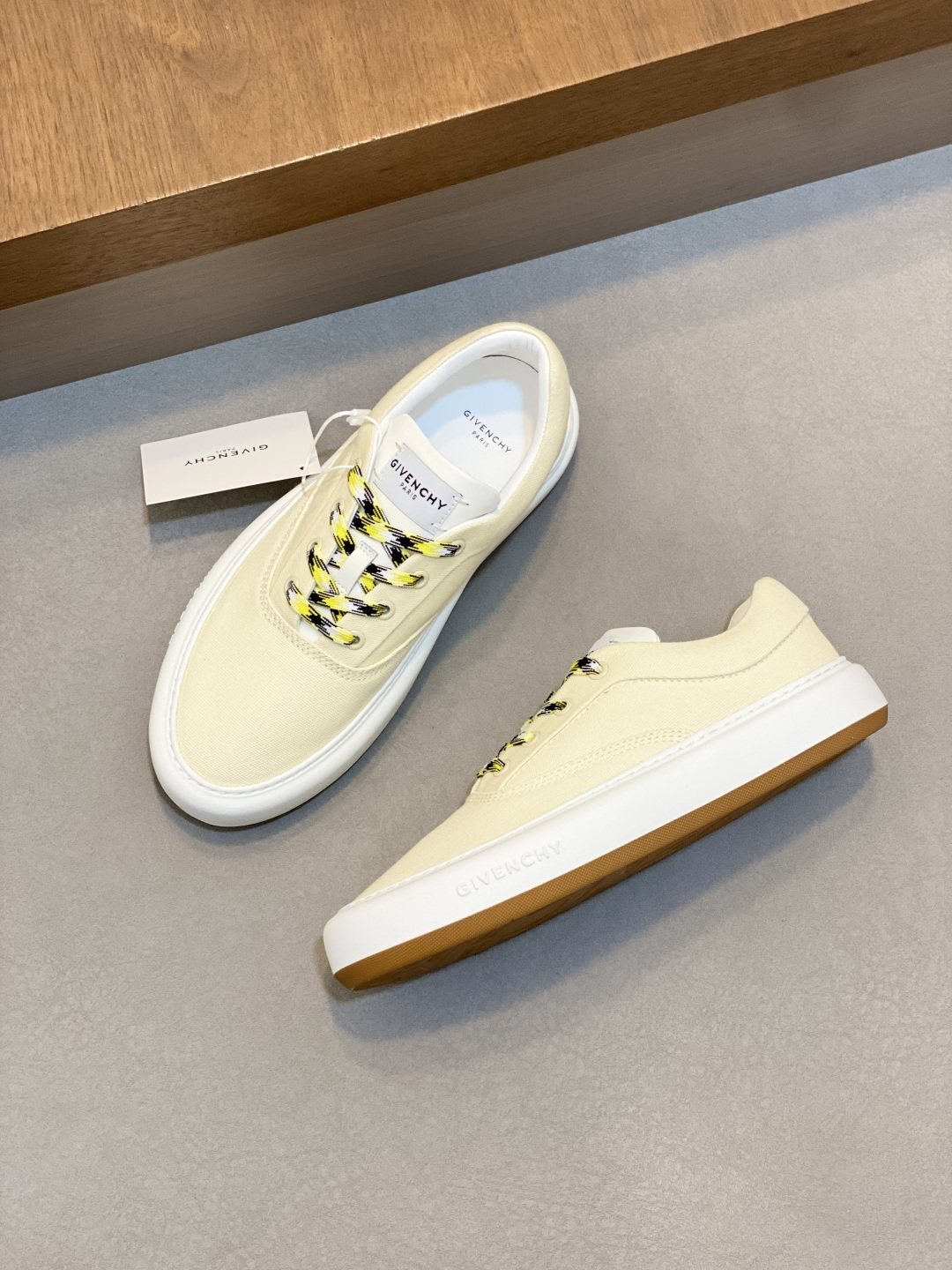 Givenchy Cream Low-Top Sneakers — front